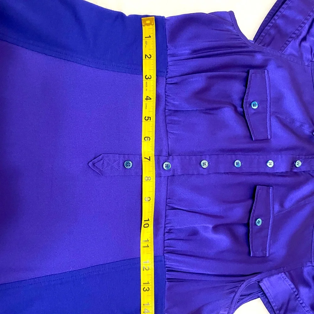 BCBGMAXAZRIA SILK PURPLE BUTTON BLOUSE CAP SLEEVE SIZE M 💜💜💜 EUC - Picture 12 of 13